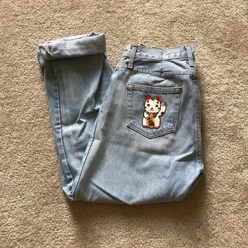 Brandy Melville boyfriend jeans w/kitten patches